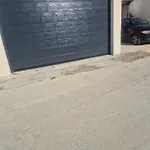 Luxury Duce With Private Pool דירה אומיס
