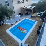 Luxury Duce With Private Pool דירה *