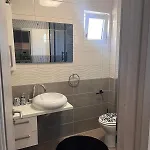 Luxury Duce With Private Pool * אומיס