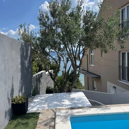 Luxury Duce With Private Pool *