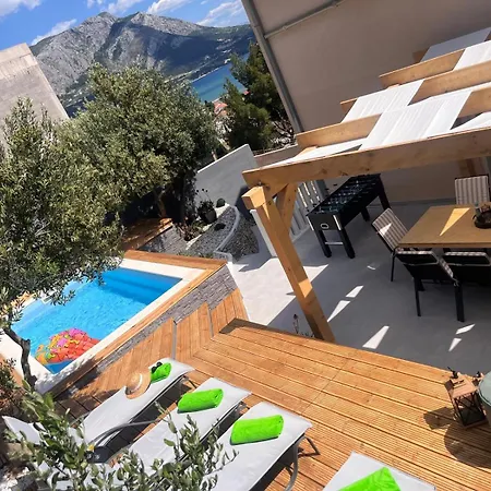 Luxury Duce With Private Pool Διαμέρισμα *