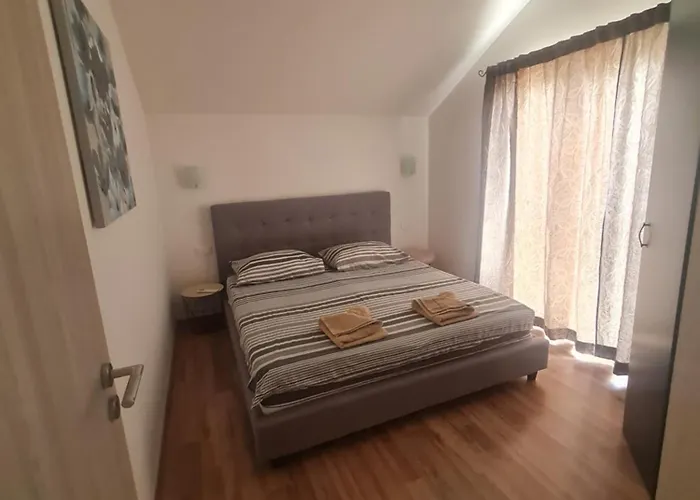 Luxury Duce With Private Pool