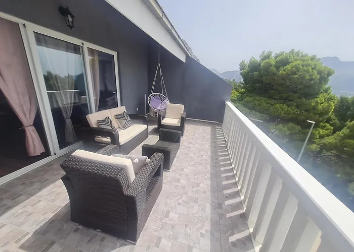 Luxury Apartment Duce With Private Pool Διαμέρισμα *