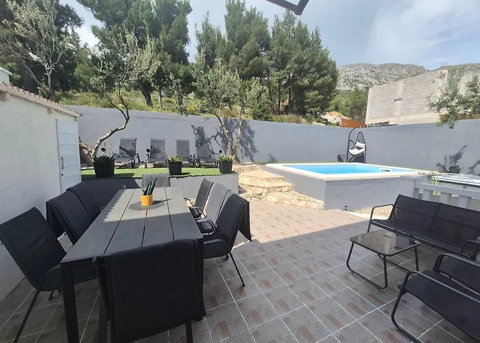 Luxury Duce With Private Pool * Omiš